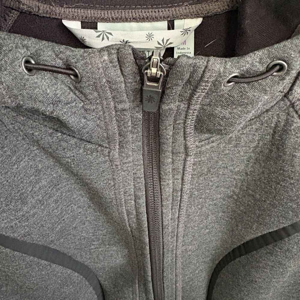 Athleta Gray Heather Full Zip Active Hoodie Jacket Thumbholes Size M - Picture 9 of 9